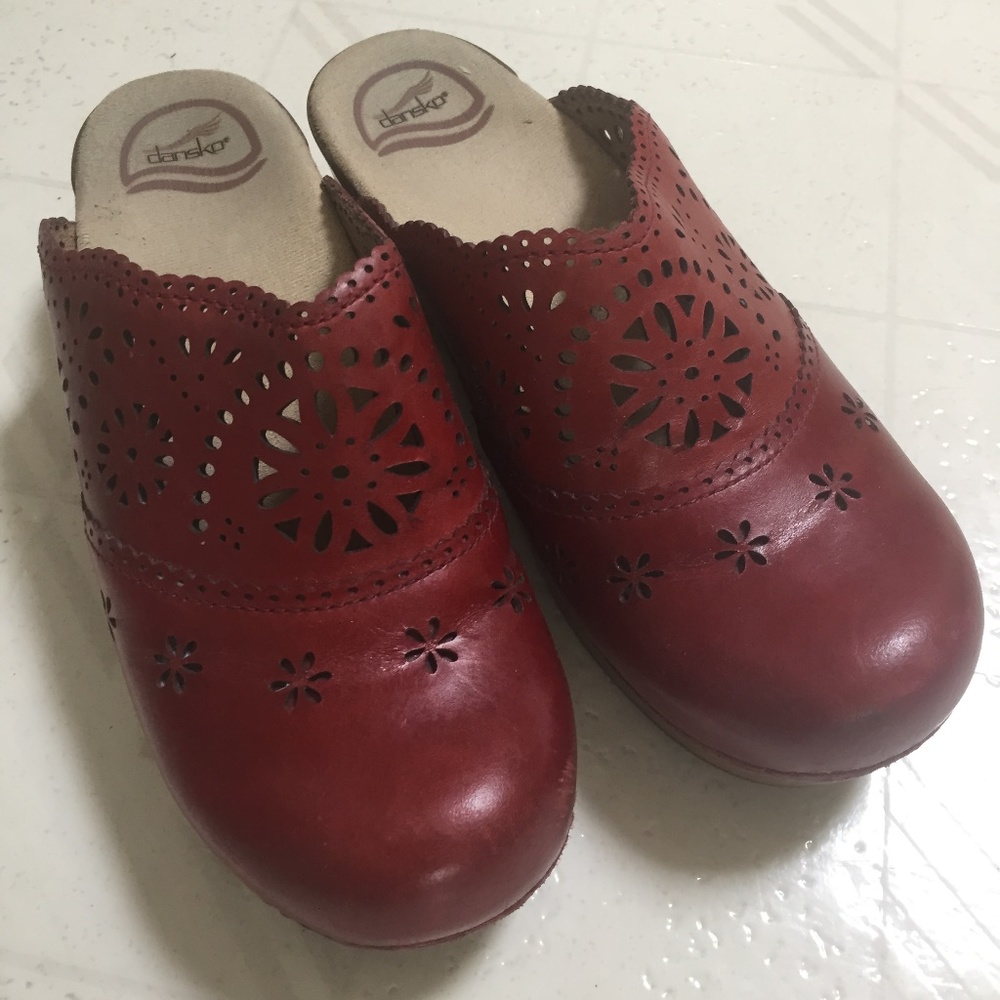 Dansko Skylar Red Clogs with Cutouts size 38